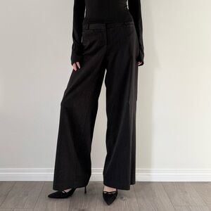Vintage midtown black pinstripe wide leg trousers.